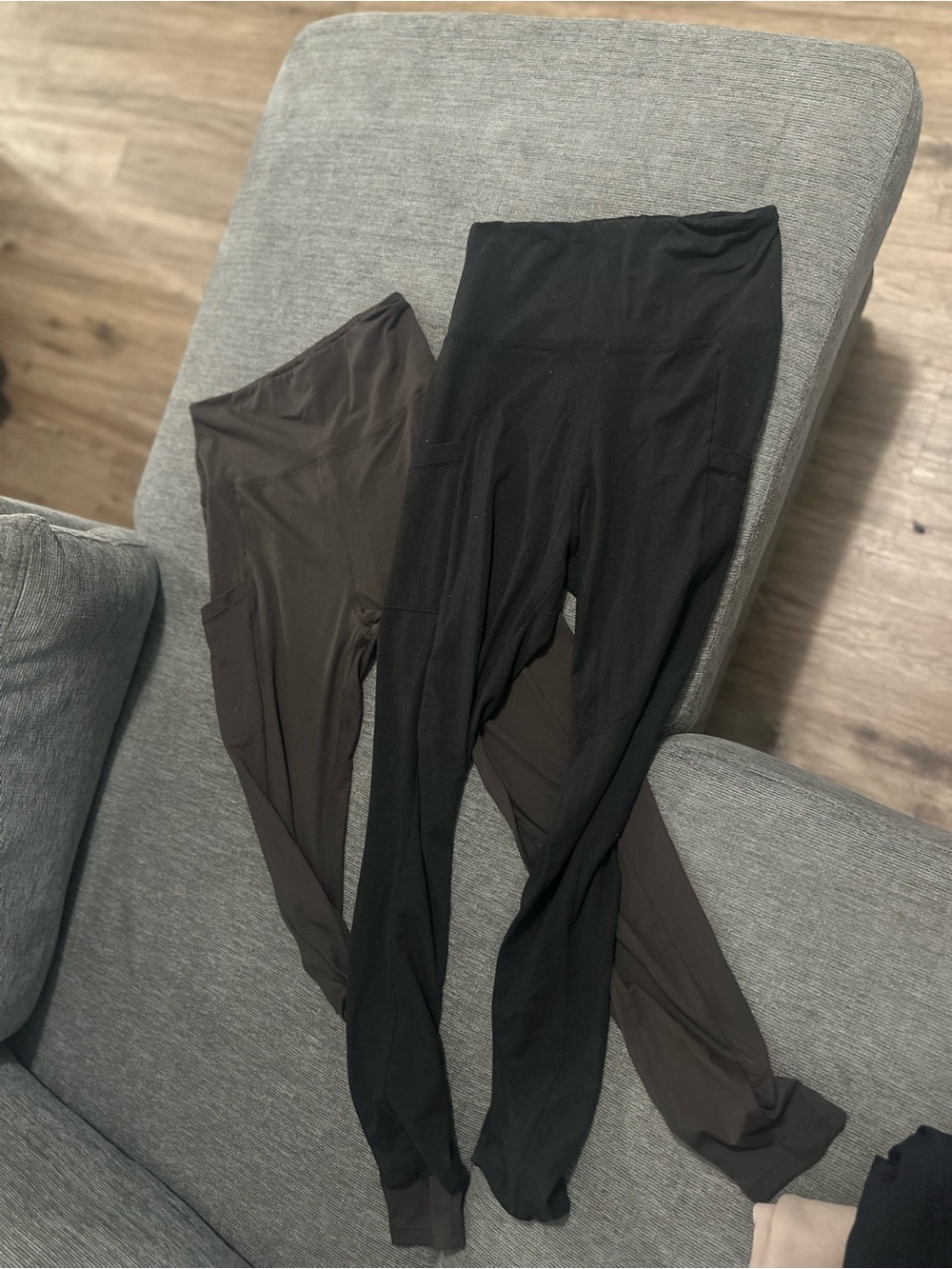 High-Waist Two-Pack Leggings in Black and Dark Brown